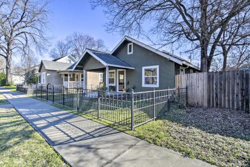 Ideally Located Chico Home - Fire Pit and Grill in 奇科市中心