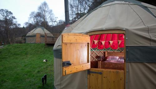 Charming Yurt in Ayrshire with Sea Views in Netherhall