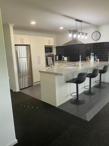 Konyha, Beautiful Home with Rural Views in Te Awamutu