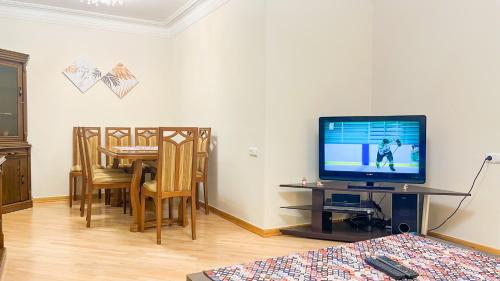 Квартира на втором этаже, Erevan (photo 8)
