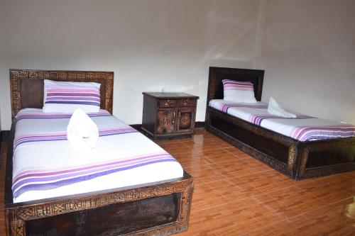 Double Room image 2