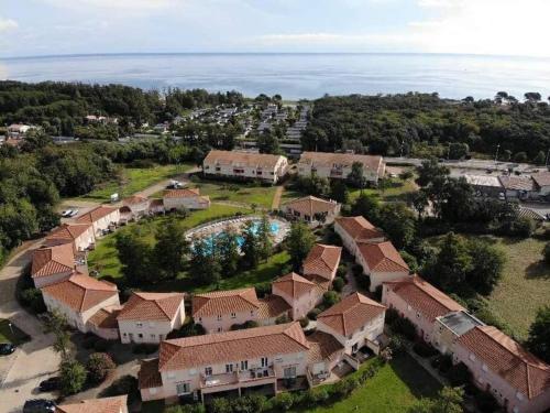 Appartement tout confort 2-4 pers 500 m de la plage avec piscine et wifi