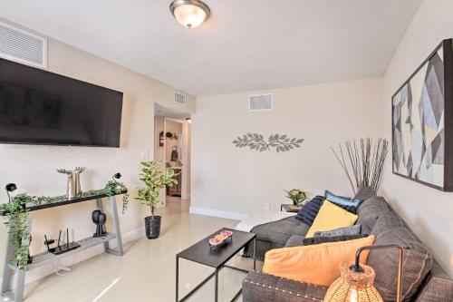 Fort Lauderdale Apt Near Beaches and Shopping! in Fort Lauderdale, USA