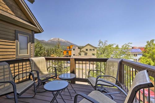 Dtwn Frisco Home with Mtn View, 11 Mi to Ski Breck!