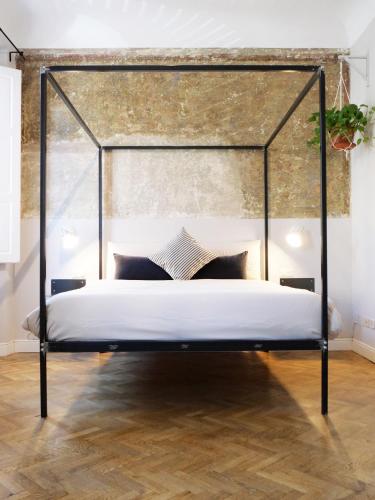 Chambre double, salle de bain partagée