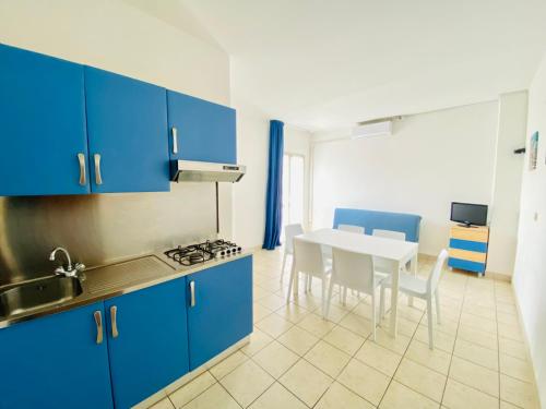 AUGUSTUS - Piazza Mazzini - Vicino al mare - IMMOBIL RELAX 3