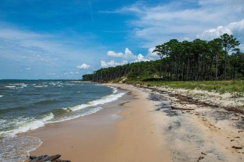 Lose yourself in the quiescence of Sunset Dunes