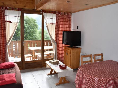 Appartement Champagny-en-Vanoise, 2 pièces, 4 personnes - FR-1-464-109 - Apartment - Champagny en Vanoise