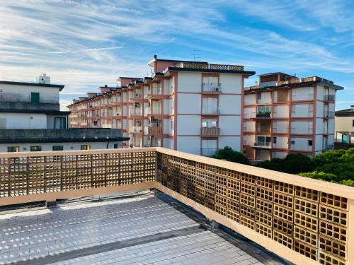 AUGUSTUS - Piazza Mazzini - Vicino al mare - IMMOBIL RELAX 2