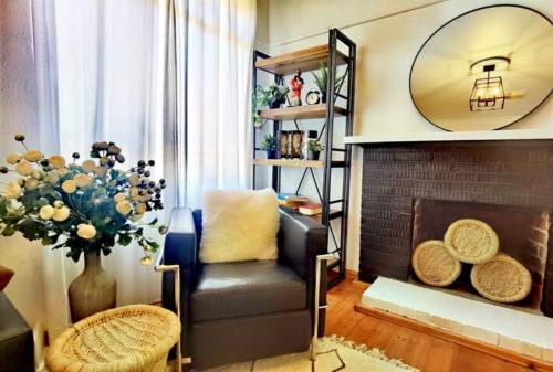 Cozy 5 br home in a central location to everywhere in 查斯頓