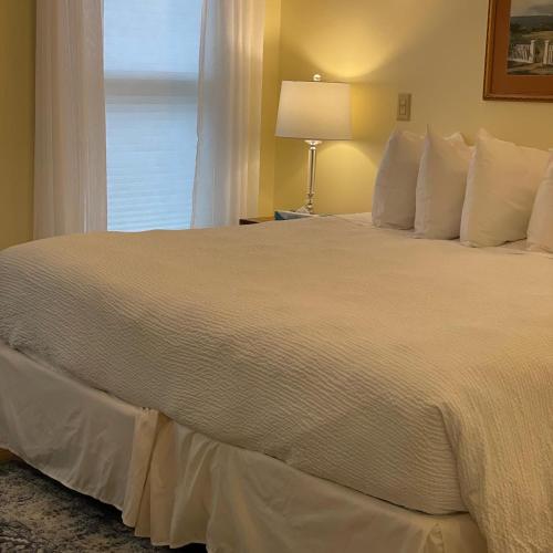 2 twin beds