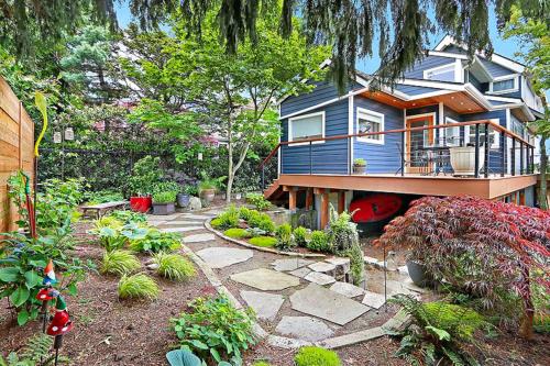 B&B Seattle - Lake Washington Adventures - Bed and Breakfast Seattle