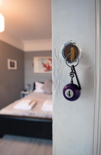 Laburnum Guest House at Bistro En Glaze - image 3