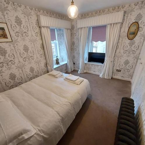 Lovely 1 Bed house in Largs, North Ayrshire in Ларгс
