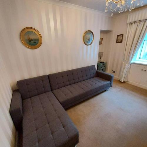 Lovely 1 Bed house in Largs, North Ayrshire in Ларгс