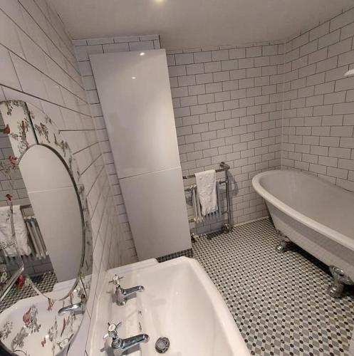 Lovely 1 Bed house in Largs, North Ayrshire in Ларгс