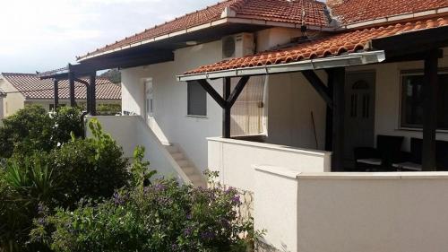  Apartments with a parking space Seget Vranjica, Trogir - 16661, Pension in Seget Donji