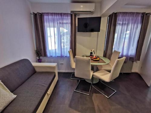 Apartments with a parking space Seget Vranjica Trogir - 16661 - image 11