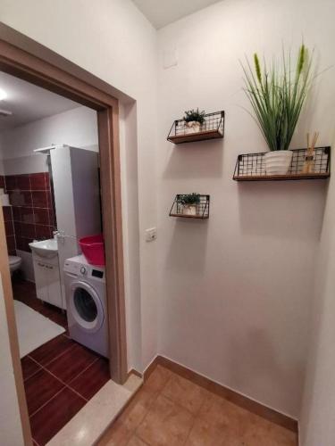 Apartments with a parking space Seget Vranjica Trogir - 16661 - image 4