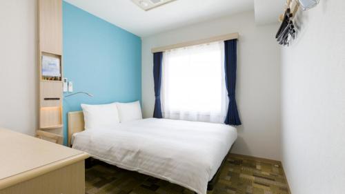 Toyoko Inn Imba Nihon-idai Ekimae Room Type - Double Room - Non-Smoking