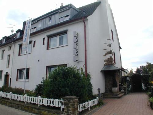 Haus Mooren Hotel Garni - image 3