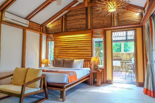 โฮมพุเตย Home Phutoey River Kwai Resort Kanchanaburi