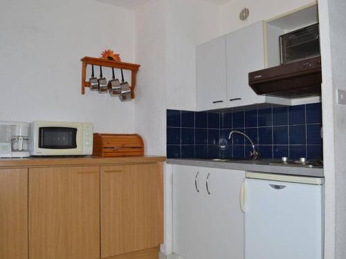 Studio Cabine avec Piscine, 4 couchages, proche plage et commerces - FR-1-229D-345