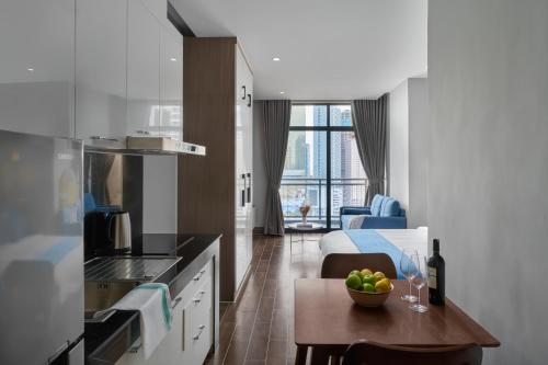 Landmark Studio with Balcony room in BIJOU Serviced Residence