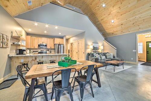 Bellaire Family Cabin All-Season Retreat! in Bellaire, USA