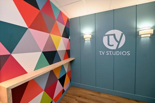 TY STUDIOS Hyper Centre Ville