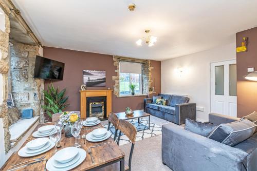 Scalebar Bridge End Mill - Apartment - Settle