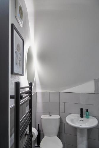 Home at 2 Tancred Road Anfield Room Type - Double Room with Shared Bathroom