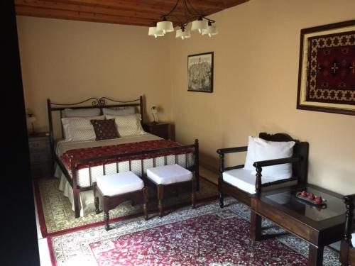 The Knight and the Pomegranate - Luxury Medieval Villa