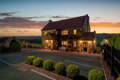 Unique Retreats in Littlebeck