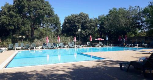 Nuraghe Ruiu Camping & Bungalow