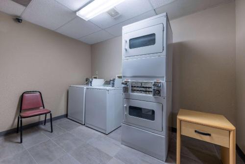 Super 8 by Wyndham Quartzsite AZ - 편의 시설/서비스