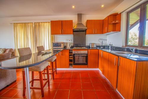 BATIAN APARTMENT WITHIN MT.KENYA WILDLIFE ESTATE AT OL PEJETA in แนนยูคิ