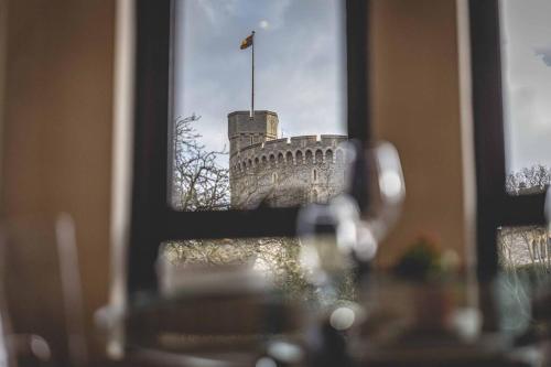 Windsor Castle Views & Parking - By Tempstay, Windsor (foto 4)