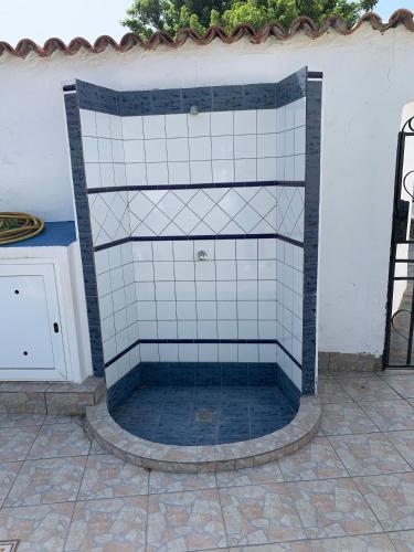 Studio Apartment image 4