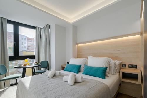 Feelathome Ventas Suites, Мадрид (фото 3)