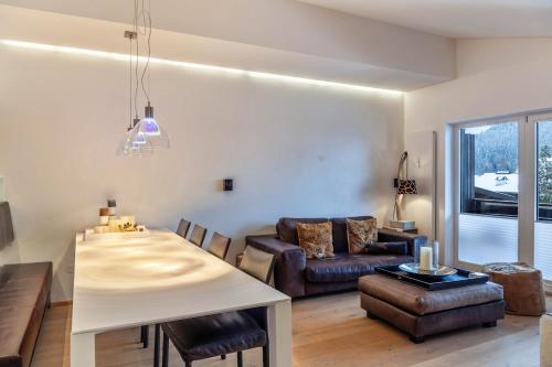 Two-Bedroom Superior Apartment