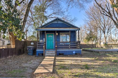 Cozy Shreveport Vacation Rental about 4 Mi to Dtwn in Shreveport, USA