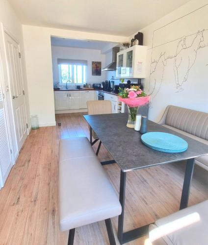 West Bay Cottages Yarmouth Isle of Wight – Yarmouth, 