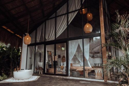 Bombora Siargao, General Luna