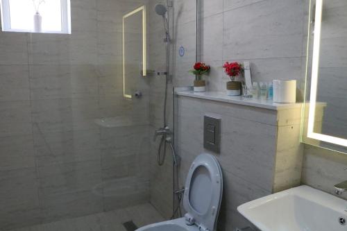 Bathroom, فندق منار بارك in Ash Shifa
