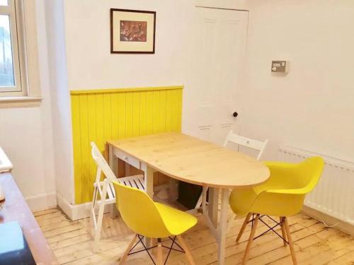 ทัศนียภาพภายนอกโรงแรม, Caman House Apt 2 - by Where Stags Roar in นิวตันมอร์