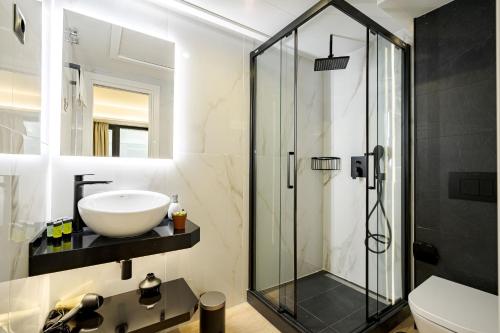 Feelathome Ventas Suites - image 6