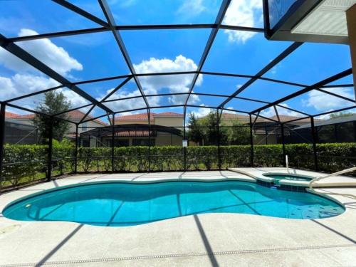 Gorgeous 5Bd Pool Spa Gm Solterra Resort-5262WW home in Davenport, USA