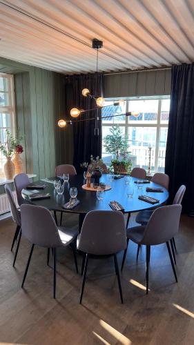 餐廳, Hotell MAVI in 華拉克拉