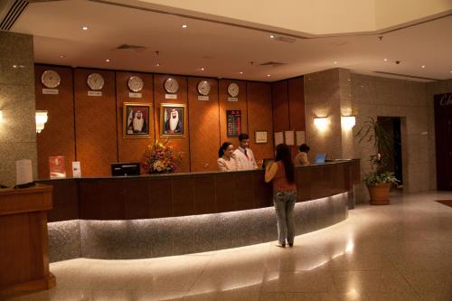 Avari Dubai Hotel - image 5
